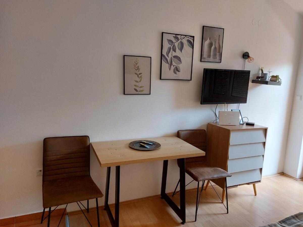 Apartman Kej Novi Sad Exterior foto